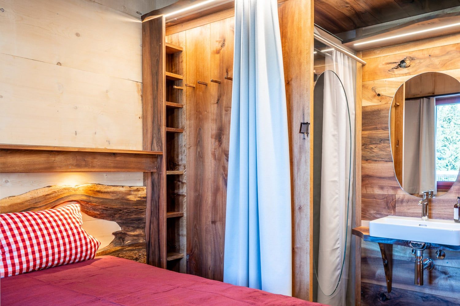 Ferienwohnung EIBE | NUSSBAUM